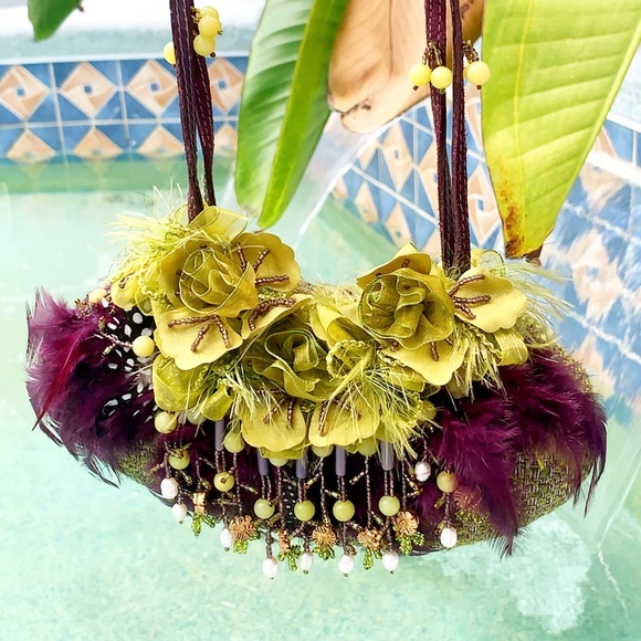 Mary Frances Handbags - Superb feathered green floral Mary Frances bag!